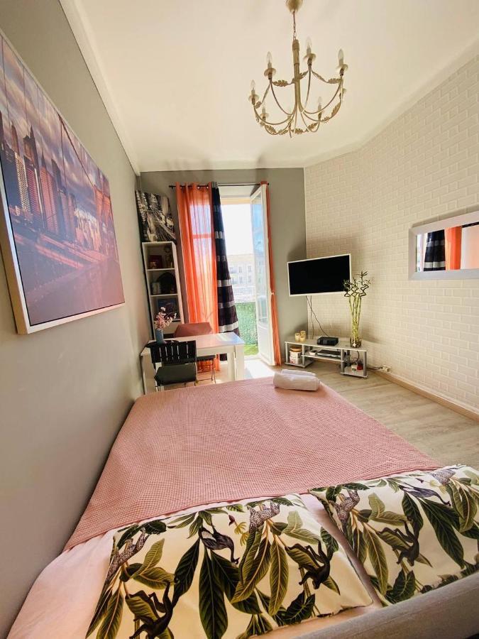 Riviera Studio Cannes Center المظهر الخارجي الصورة